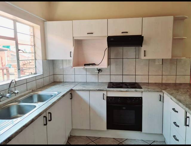 419M² CO-WORKING SPACE FOR SALE IN BO-DORP